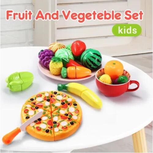 62 Pieces Kitchen Pretend Play Food Set for Kids Cutting Fruits Vegetables Pizza