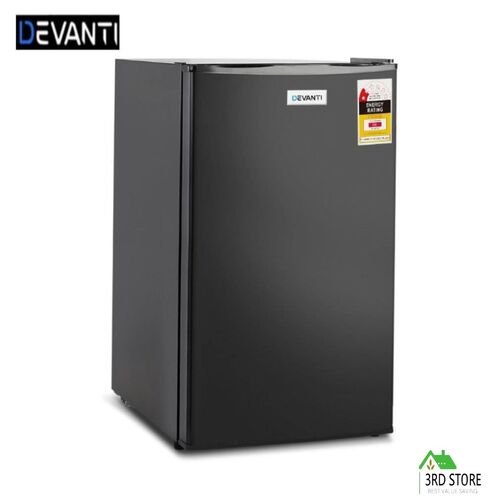 RETURNs Devanti Mini Bar Fridge Portable Office Refrigerator Cooler Freezer Black 95L
