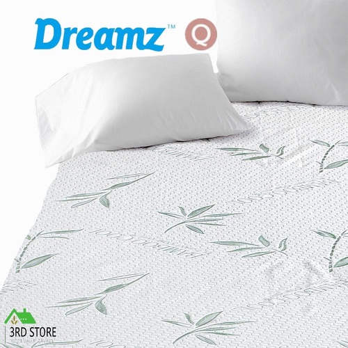 DreamZ Fully Fitted Waterproof Breathable Bamboo Mattress Protector in Queen Size