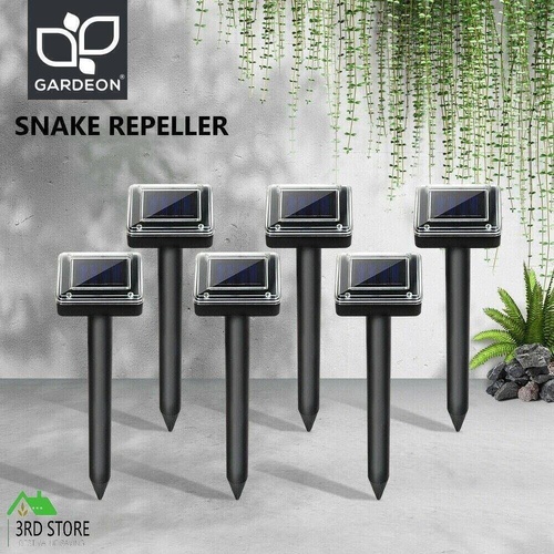 Gardeon 6X Multi Pulse Ultrasonic Solar Powered Snake Repeller Pest Repellent
